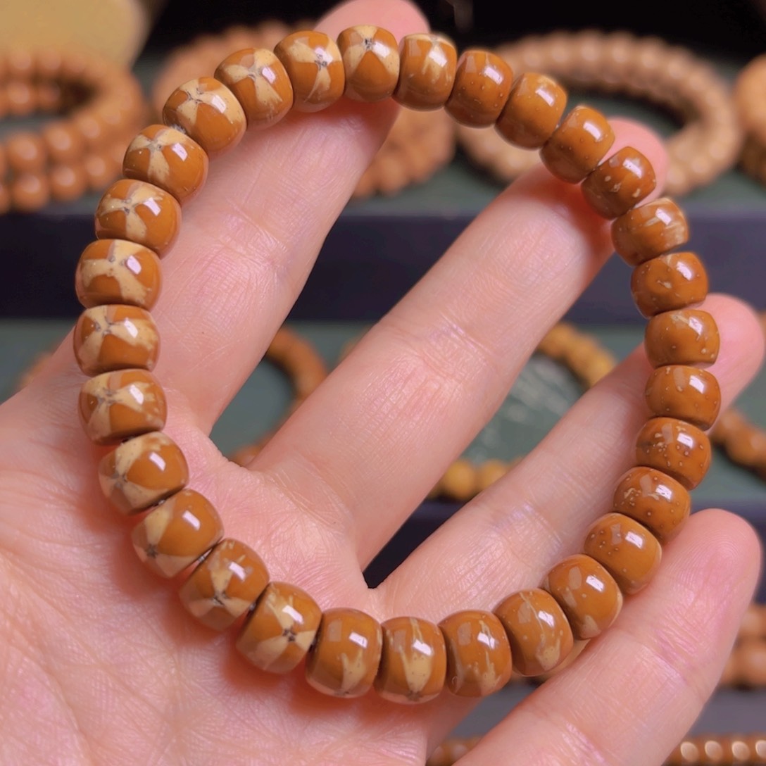 【闪购商品】菩提紫金鼠奔驰标花皮手串