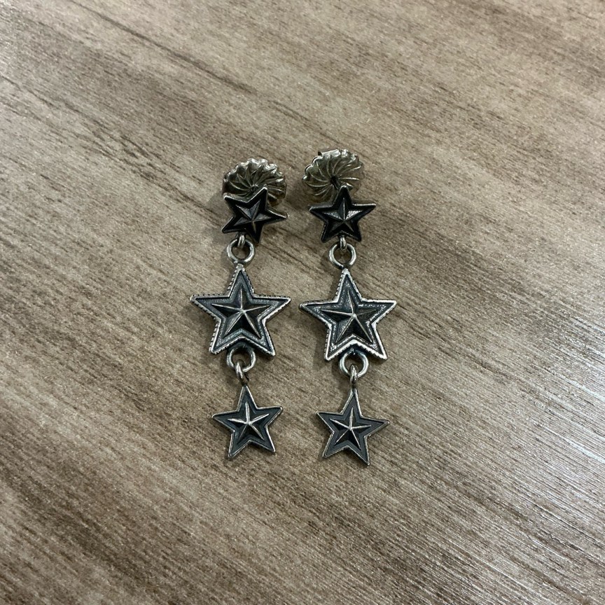 99新 maje  Cody（pm）星星做旧耳钉 /4547