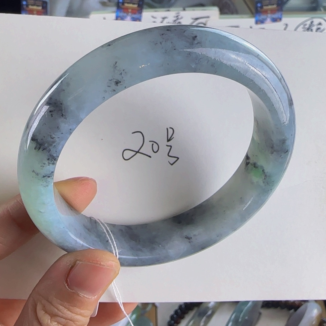 翡翠手镯未镶嵌老坑61