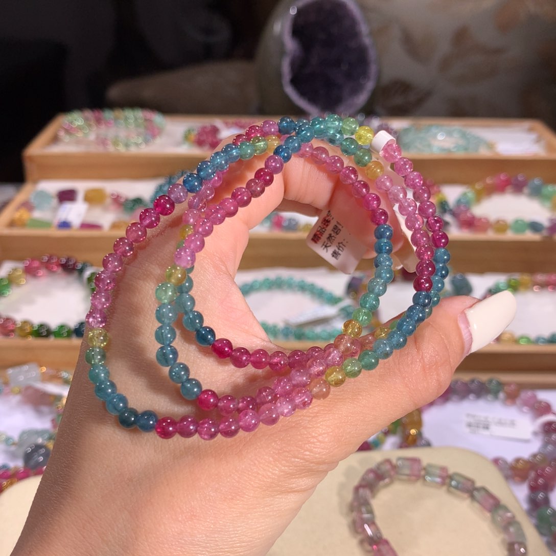 碧玺多样性发货一件未镶嵌