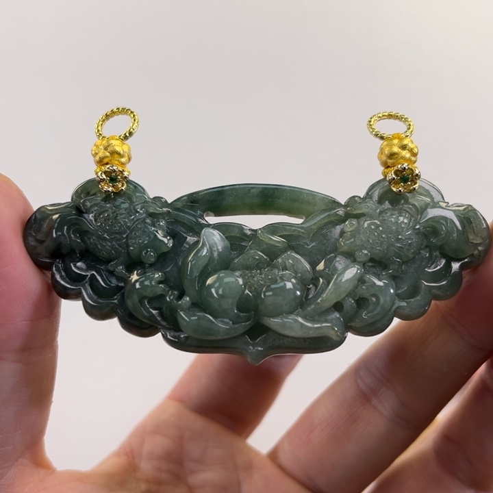 翡翠吊坠(赠链)未镶嵌代编织