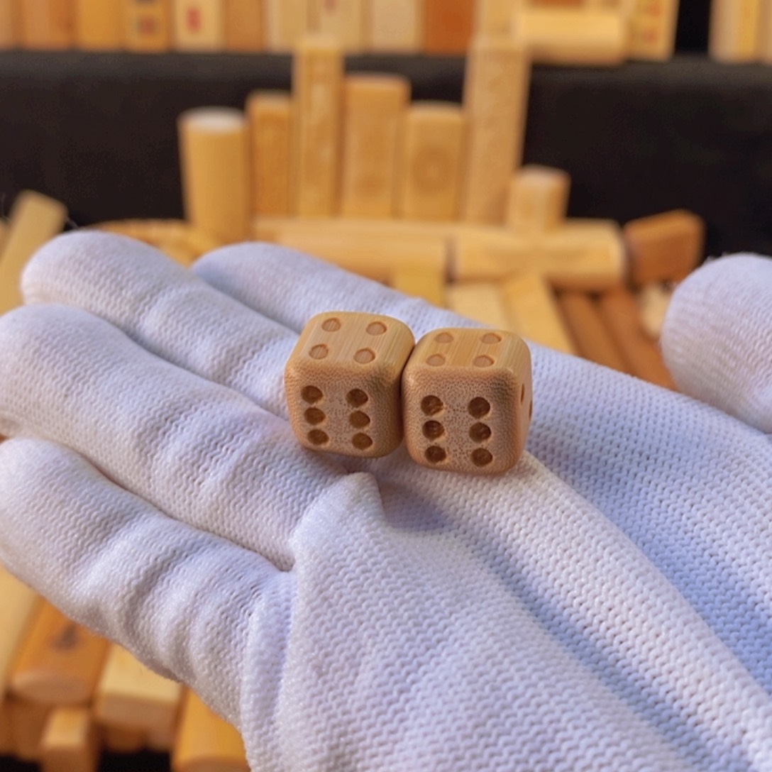 竹掌中宝骰子一对