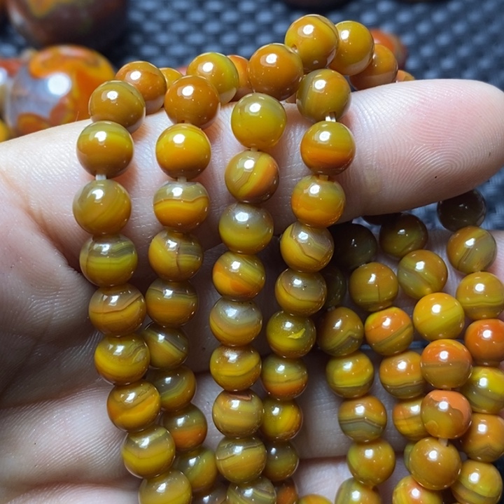 玛瑙/玉髓颈饰未镶嵌何***埃