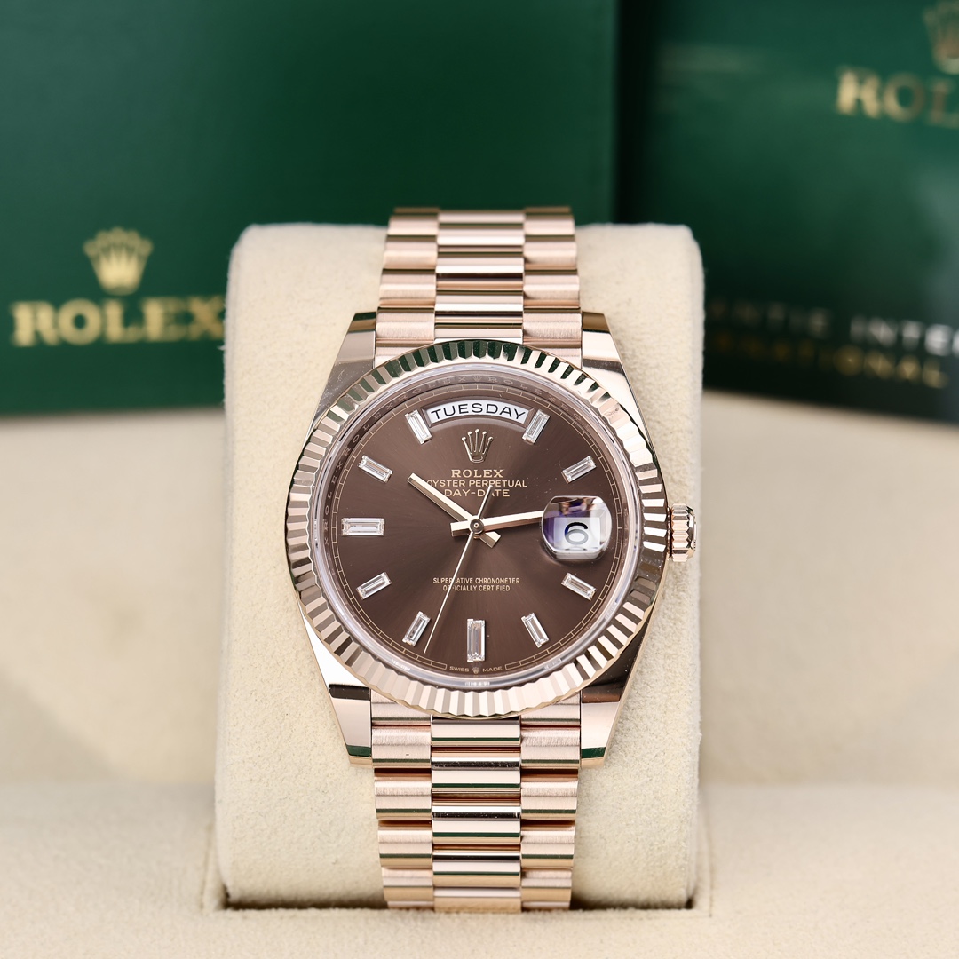 95新 Rolex/劳力士 228235 条形钻石刻度 40mm 2022年6月保卡