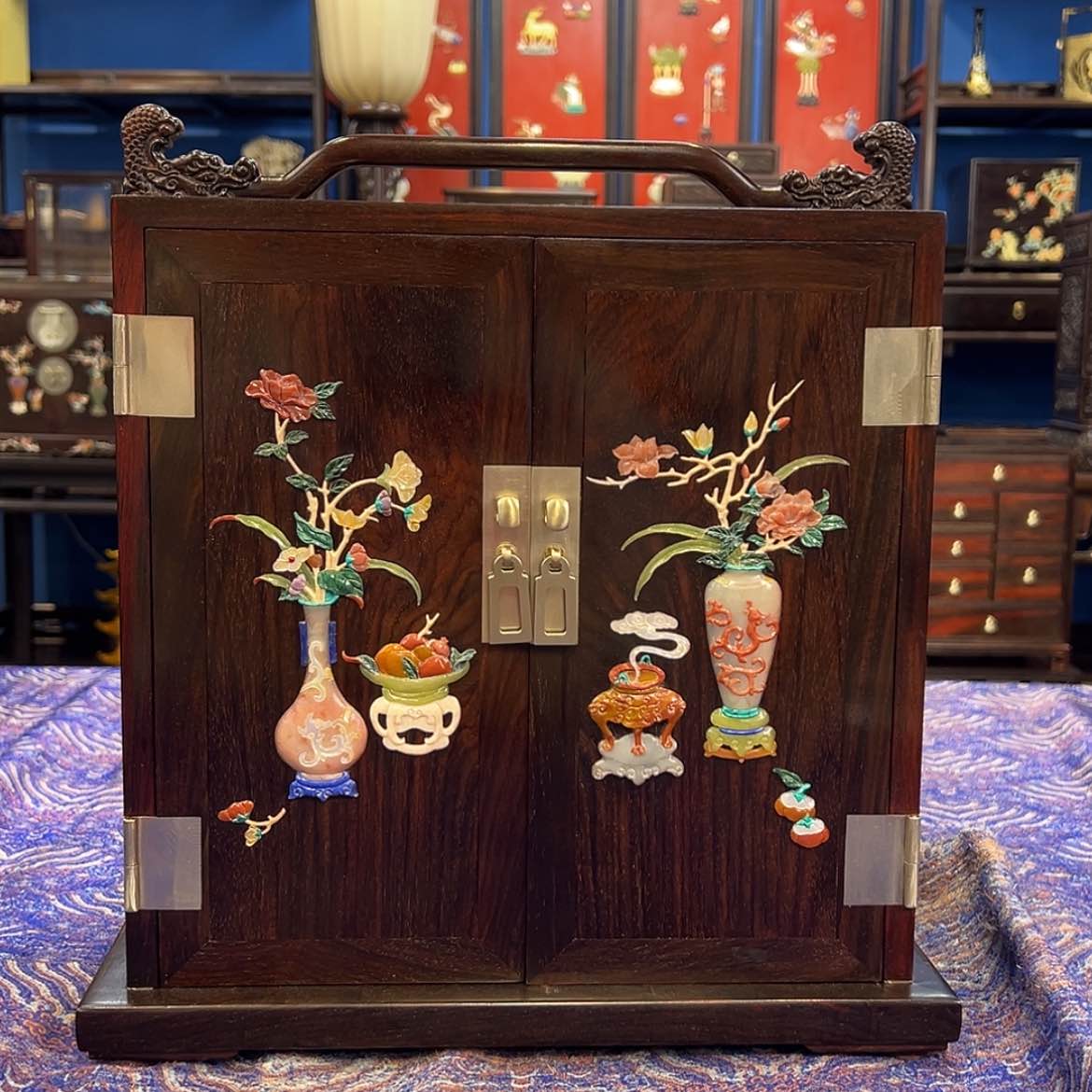 【闪购商品】红酸枝木类成套家具茶柜