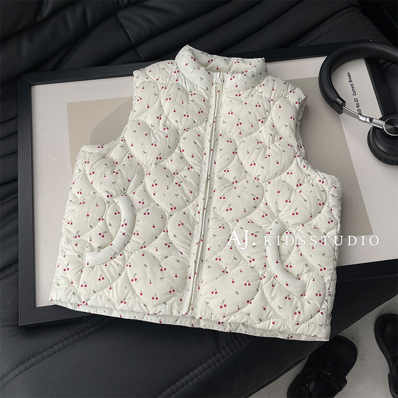 冬装女童韩版时尚樱桃碎花爱心纹绗棉加厚保暖马甲SJ6929