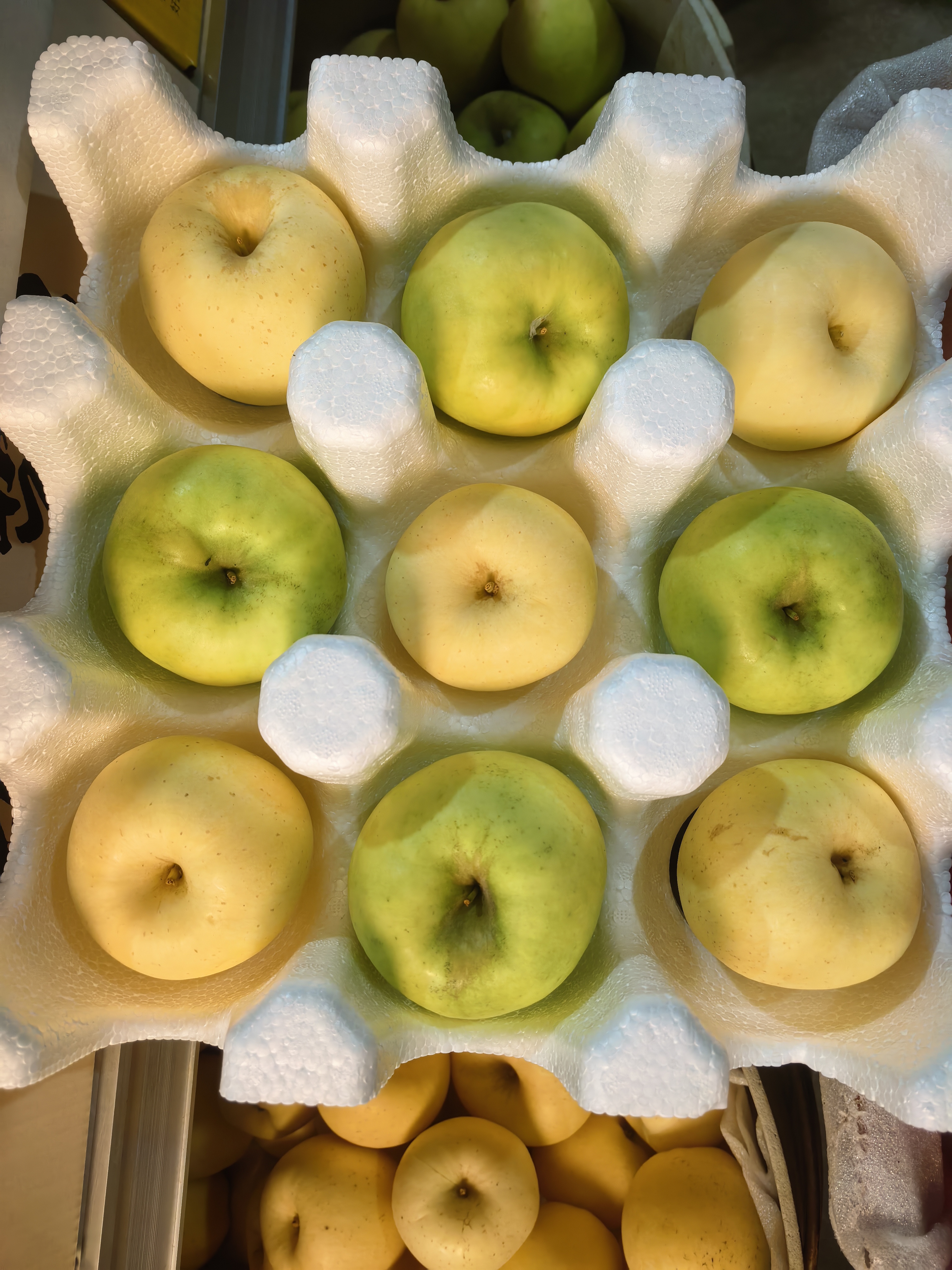 顺丰包邮（栖霞苹果瑞雪+维纳斯+红富士双拼三拼）产地直发