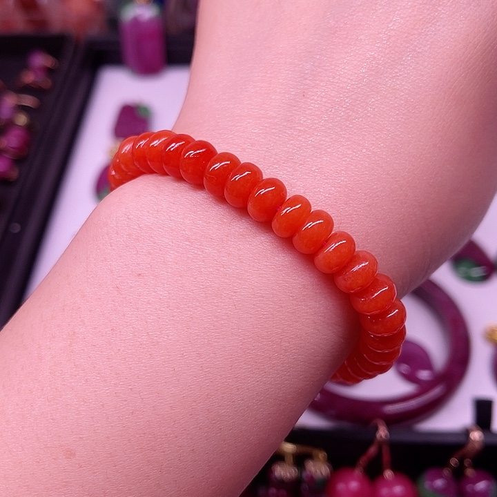 红宝石南手串未镶嵌