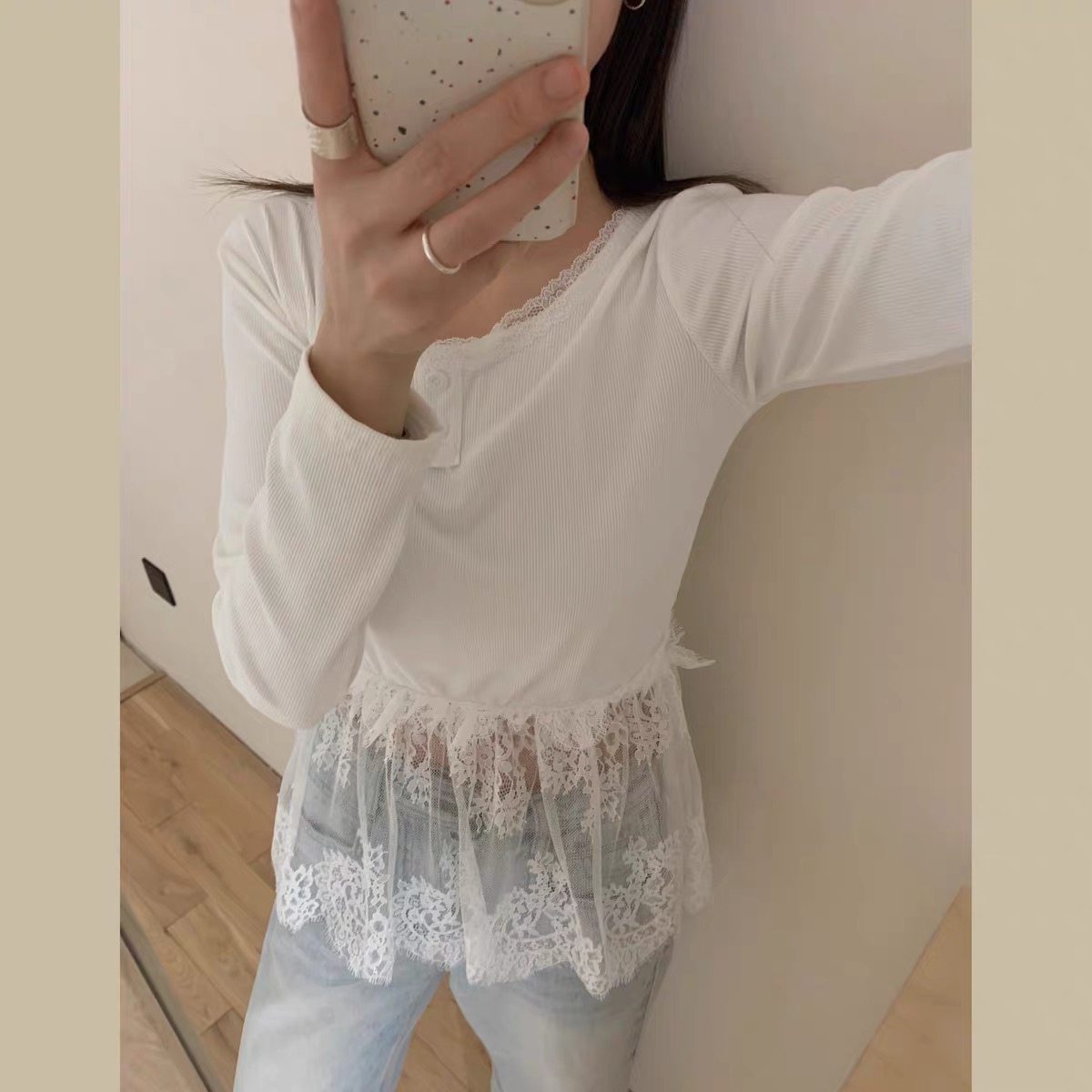 【J.M】法式优雅蕾丝拼接小衫  XT9157#  LLC