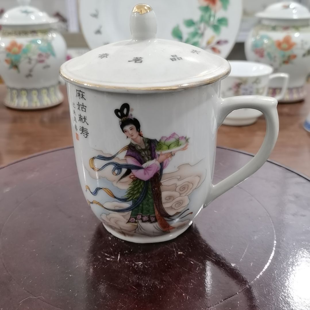 当代景德镇陶瓷工艺品