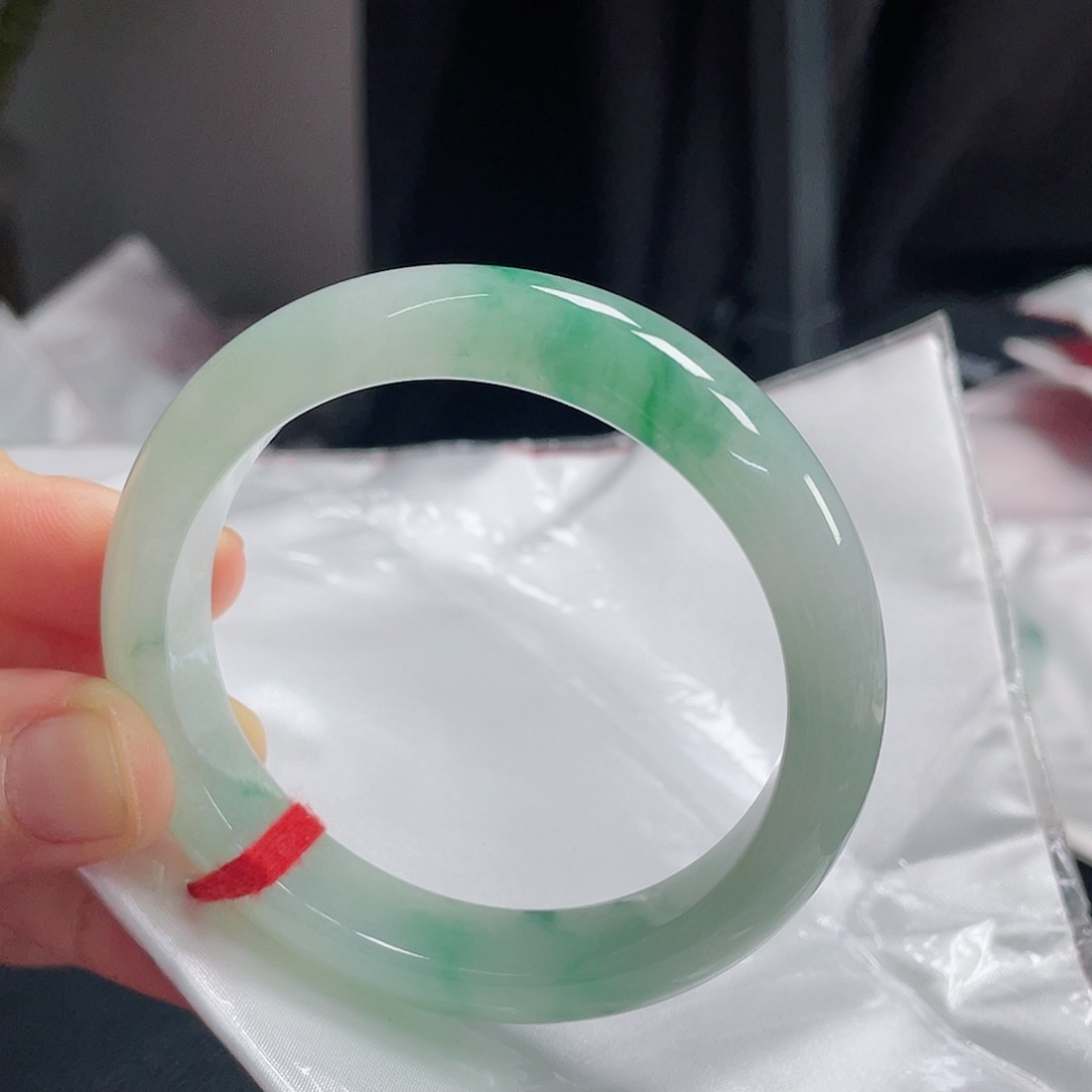 未镶嵌手镯翡翠缅甸翡翠