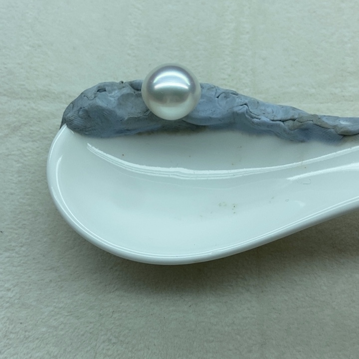 裸珠未镶嵌海水珍珠海水冷光澳白裸珠13-14mm 不退不换