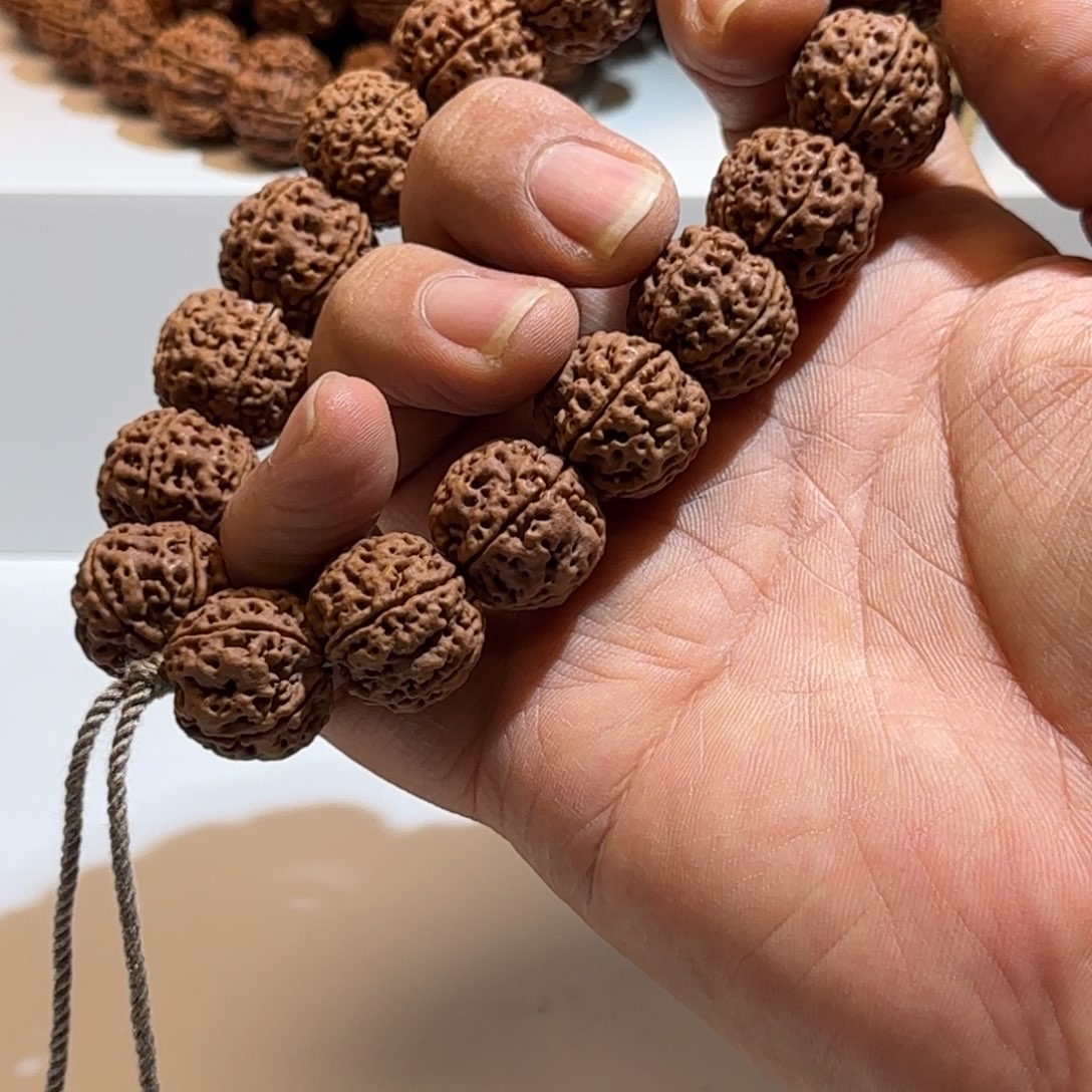 金刚菩提手串古龙方墩