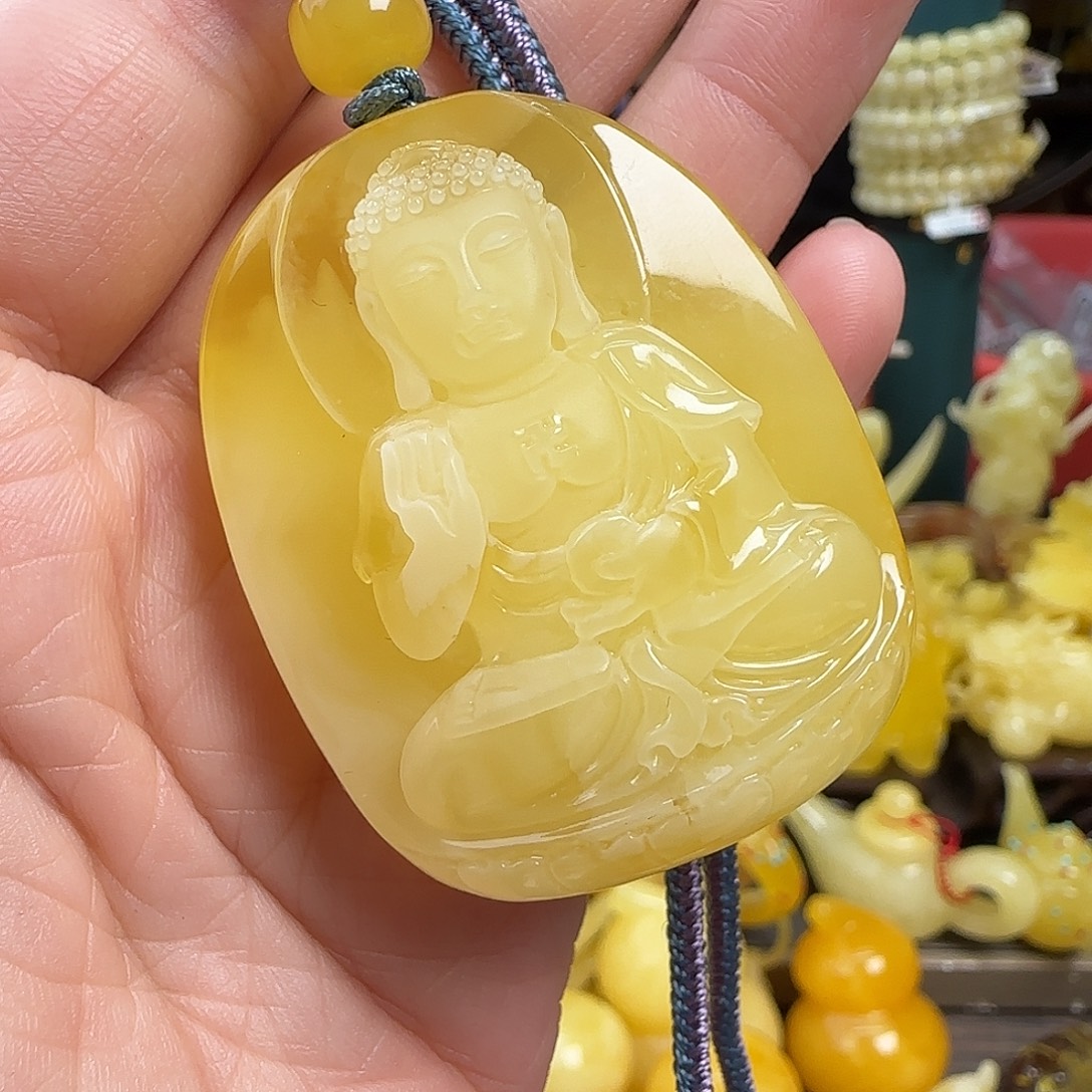 蜜蜡未镶嵌珠宝奇石