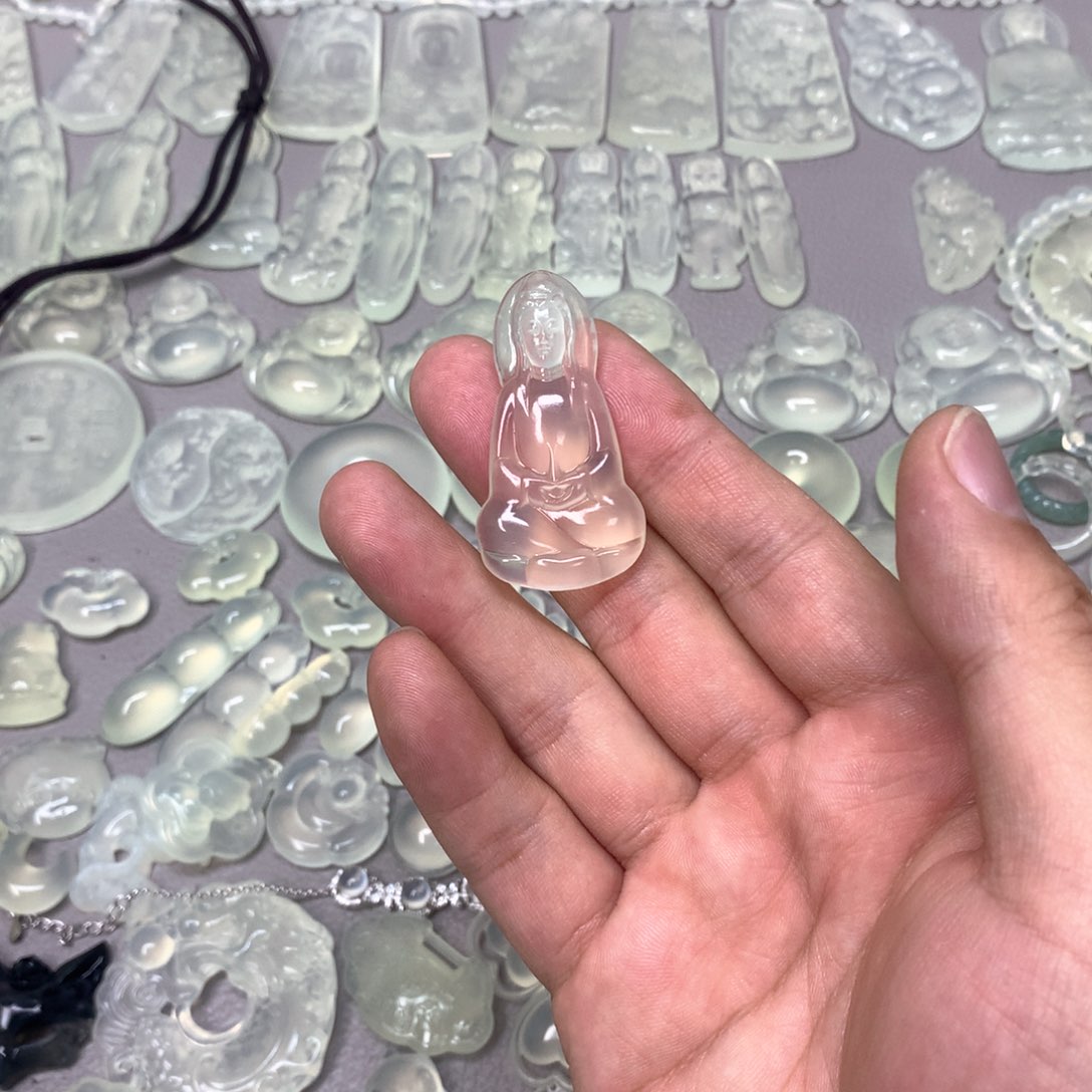 蛇纹石玉颈饰未镶嵌A*途