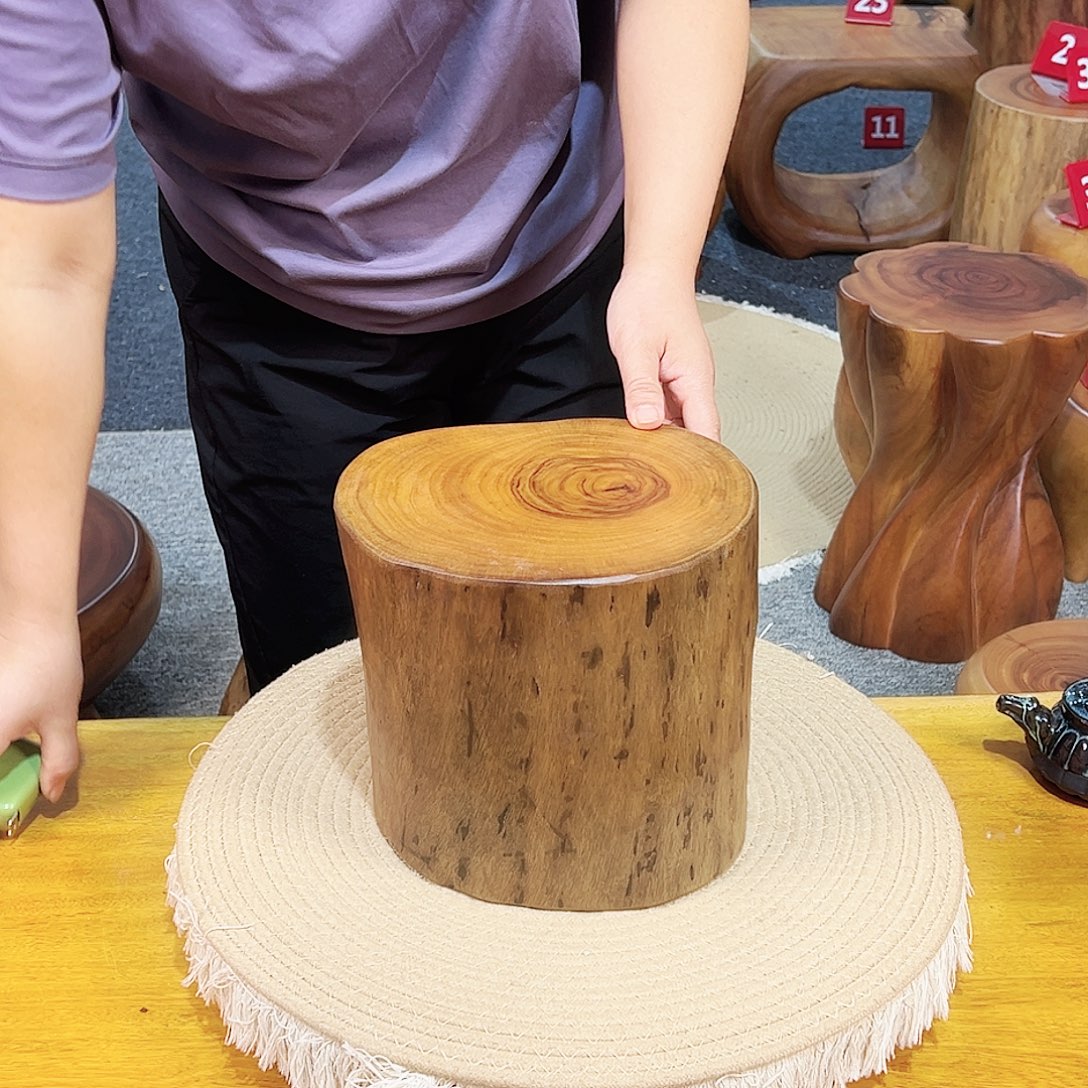 号香樟木尺寸：22-18-20cm