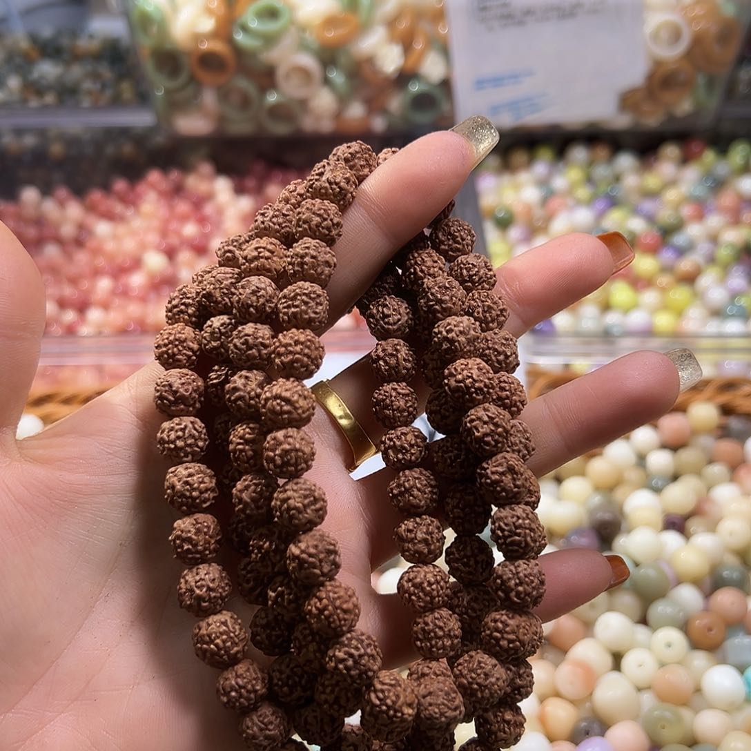 白玉菩提吊坠卡10刚1条