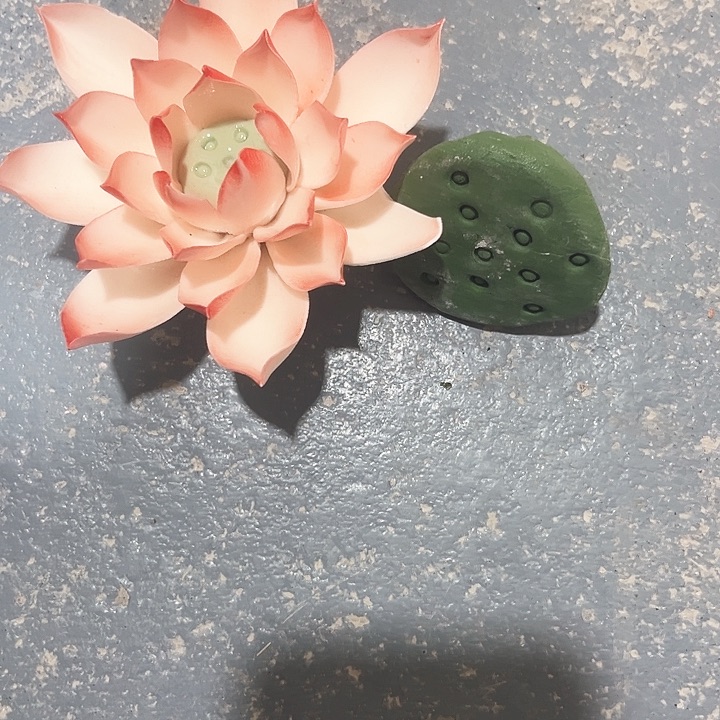 微瑕，不 退不换，介意勿拍，退换拉黑