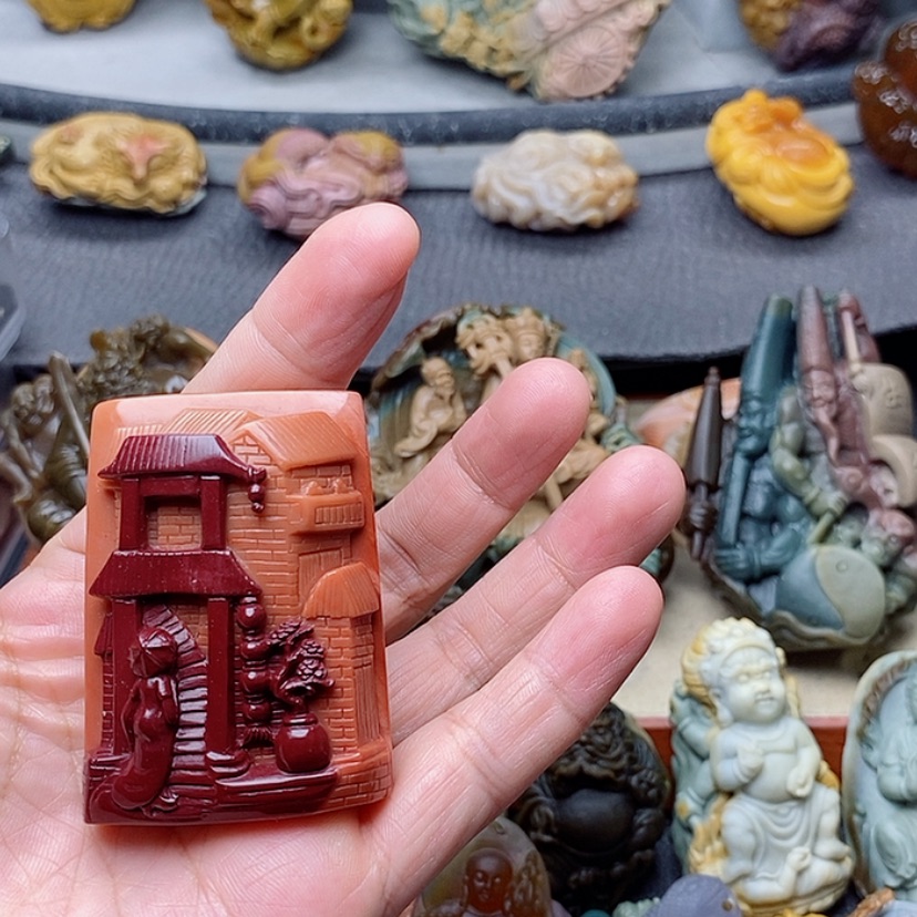 【闪购商品】定制石英质玉吊坠未镶嵌