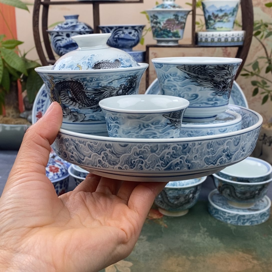 景德镇陶瓷学院副院长兼美术