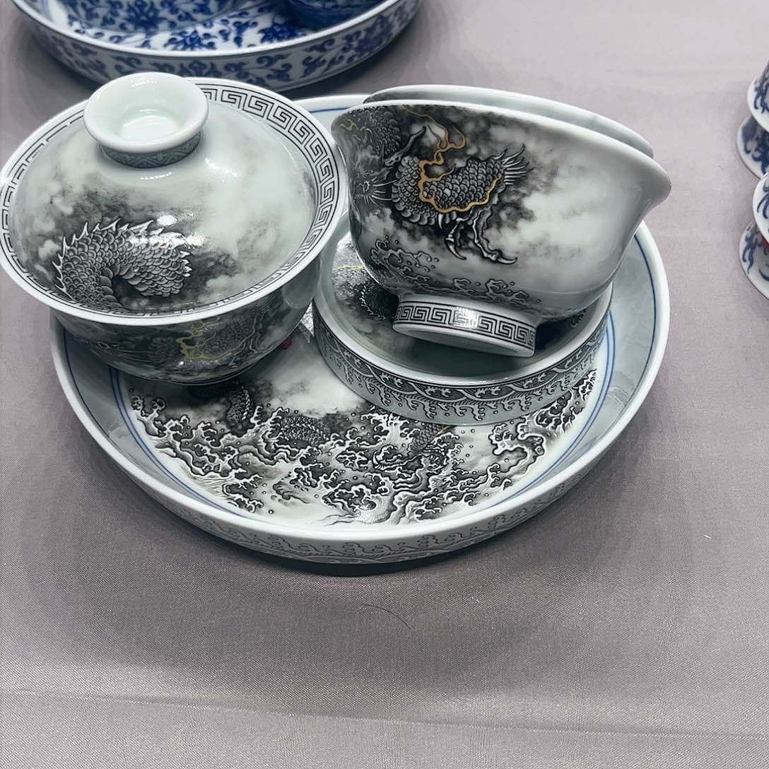 大*、景德镇陶瓷艺术家