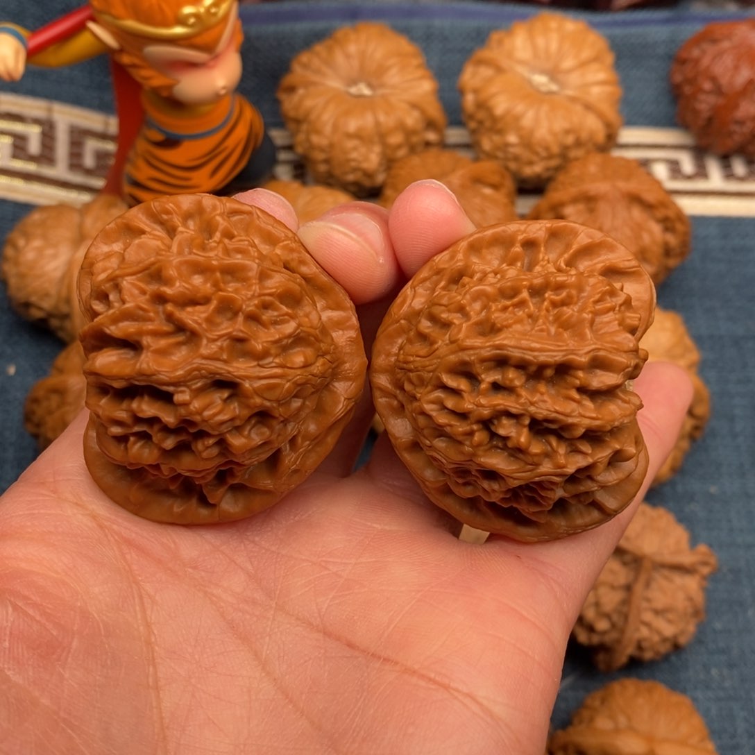 文玩核桃把件44全品精品桃心宫灯