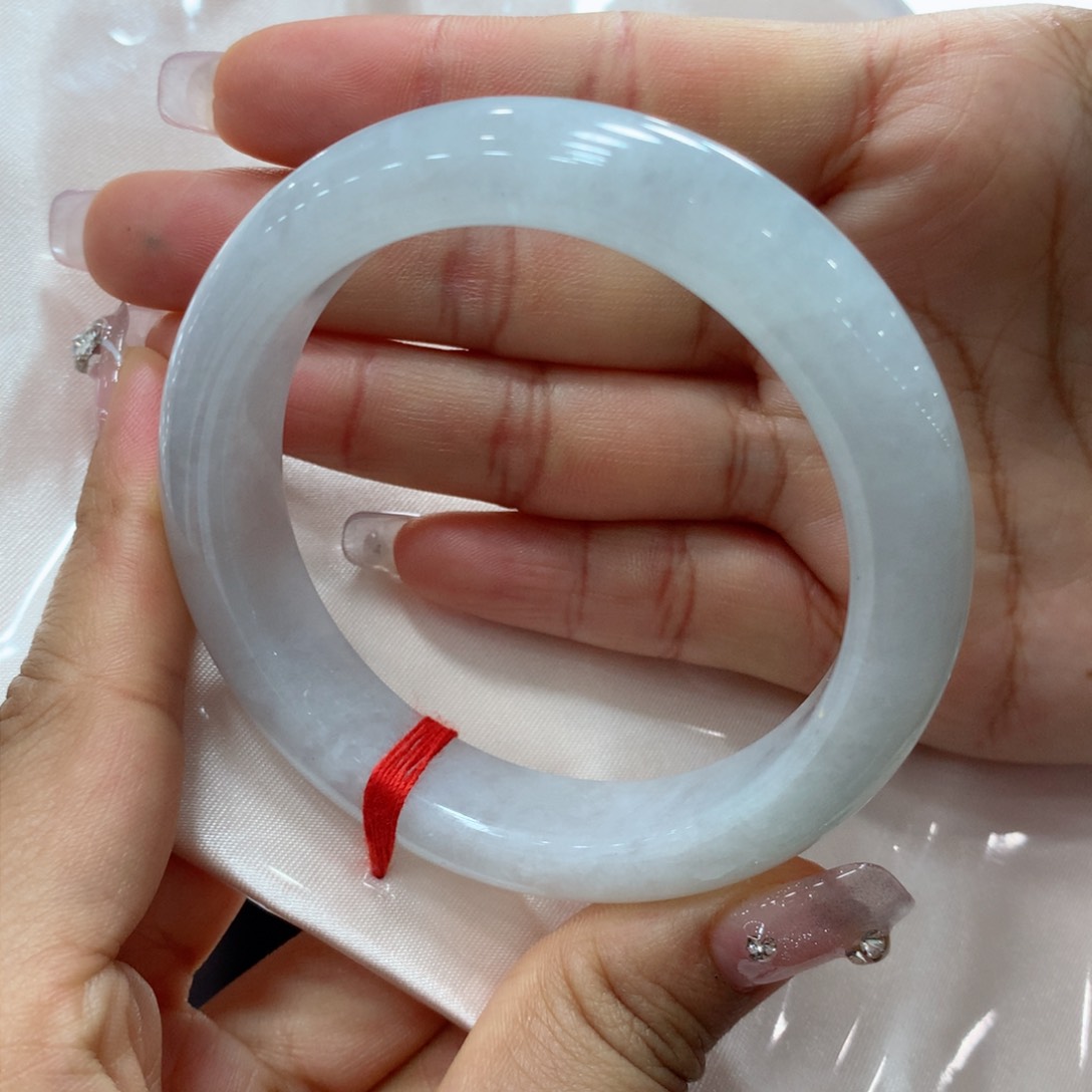 翡翠手镯未镶嵌买断