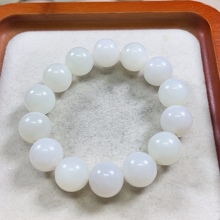 未镶嵌手链和田玉