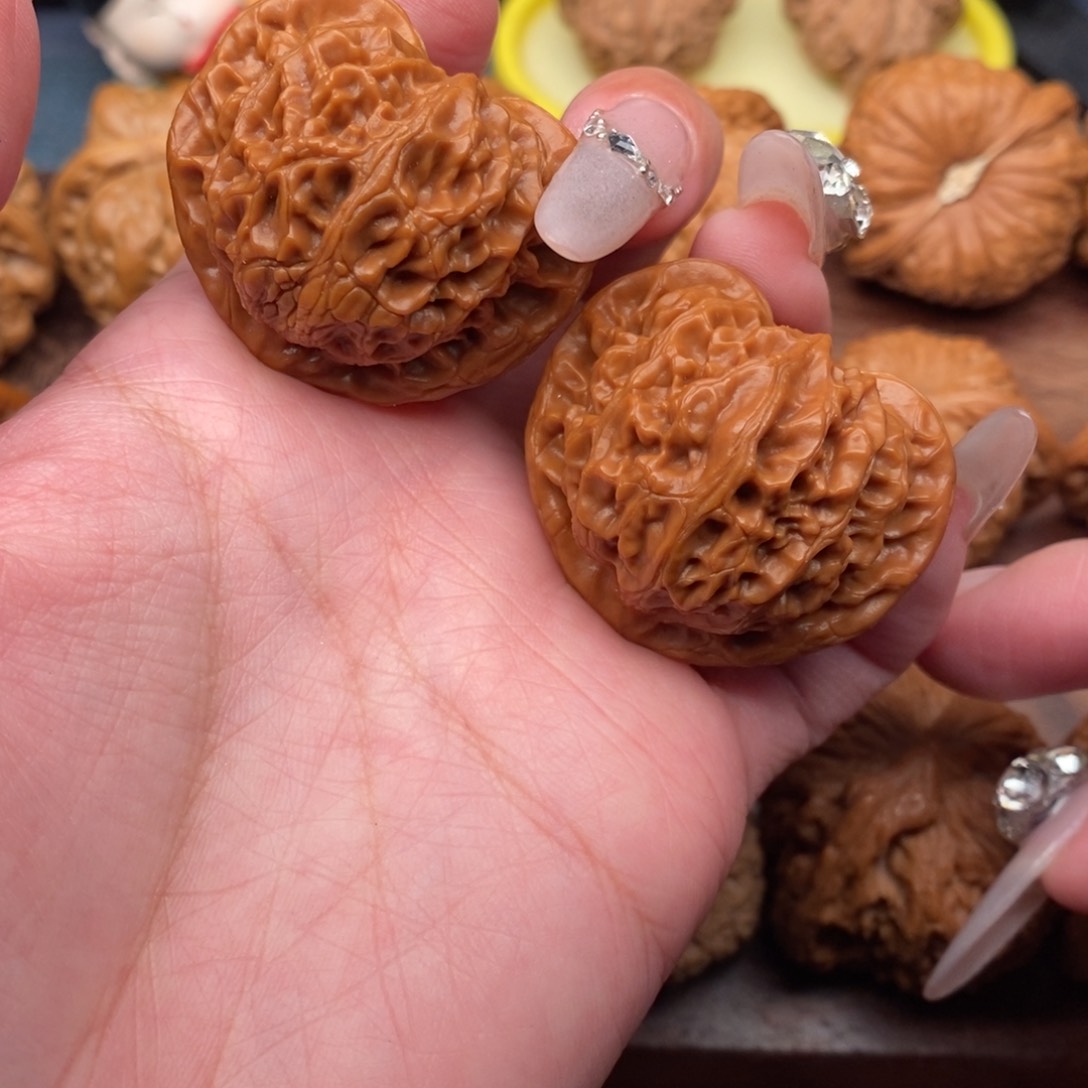 文玩核桃把件C****q桃心宫灯39 