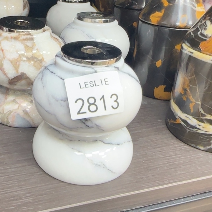 L。  2813。     福利。   