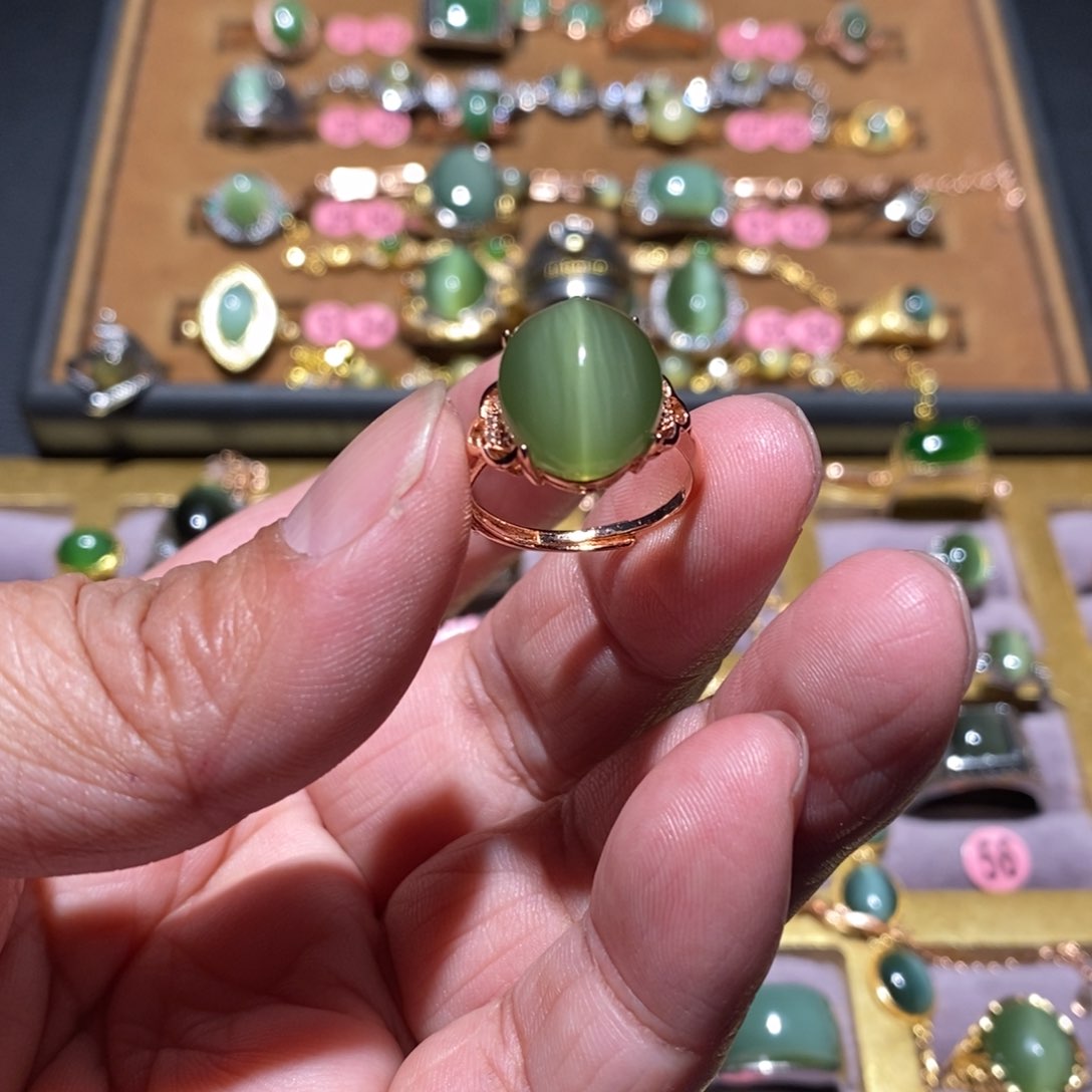 和田玉（碧玉）戒指未镶嵌