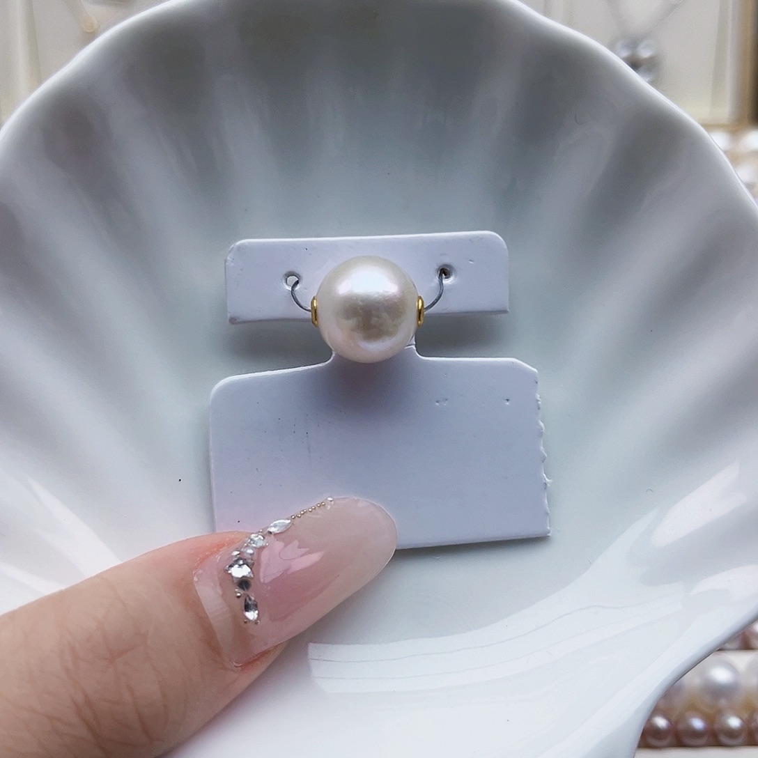 未镶嵌淡水珍珠耳饰