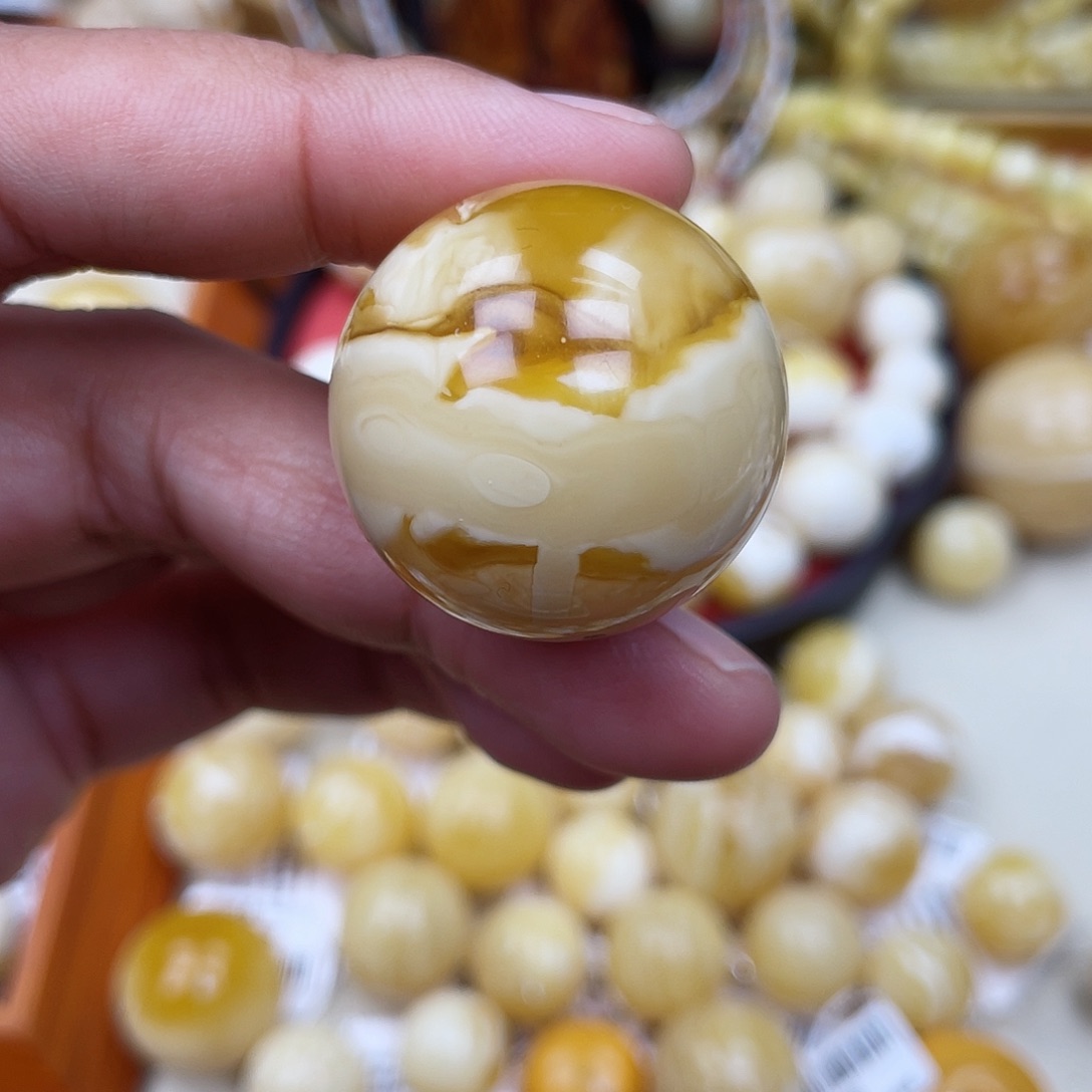 蜜蜡未镶嵌珠宝奇石粉29