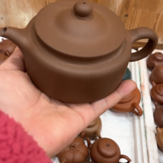 紫砂茶壶瑕疵…………………………