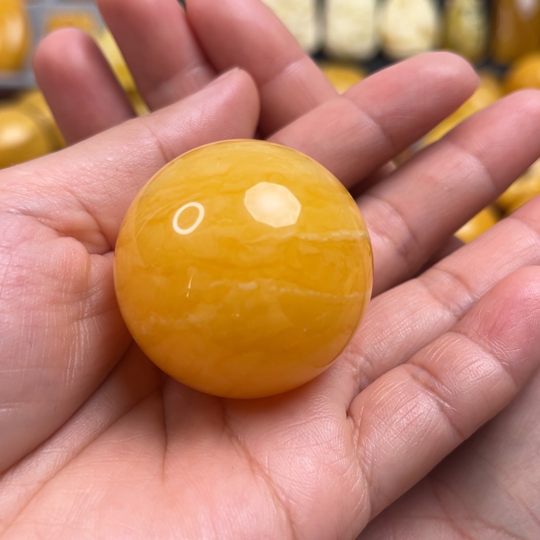 蜜蜡裸石未镶嵌珠