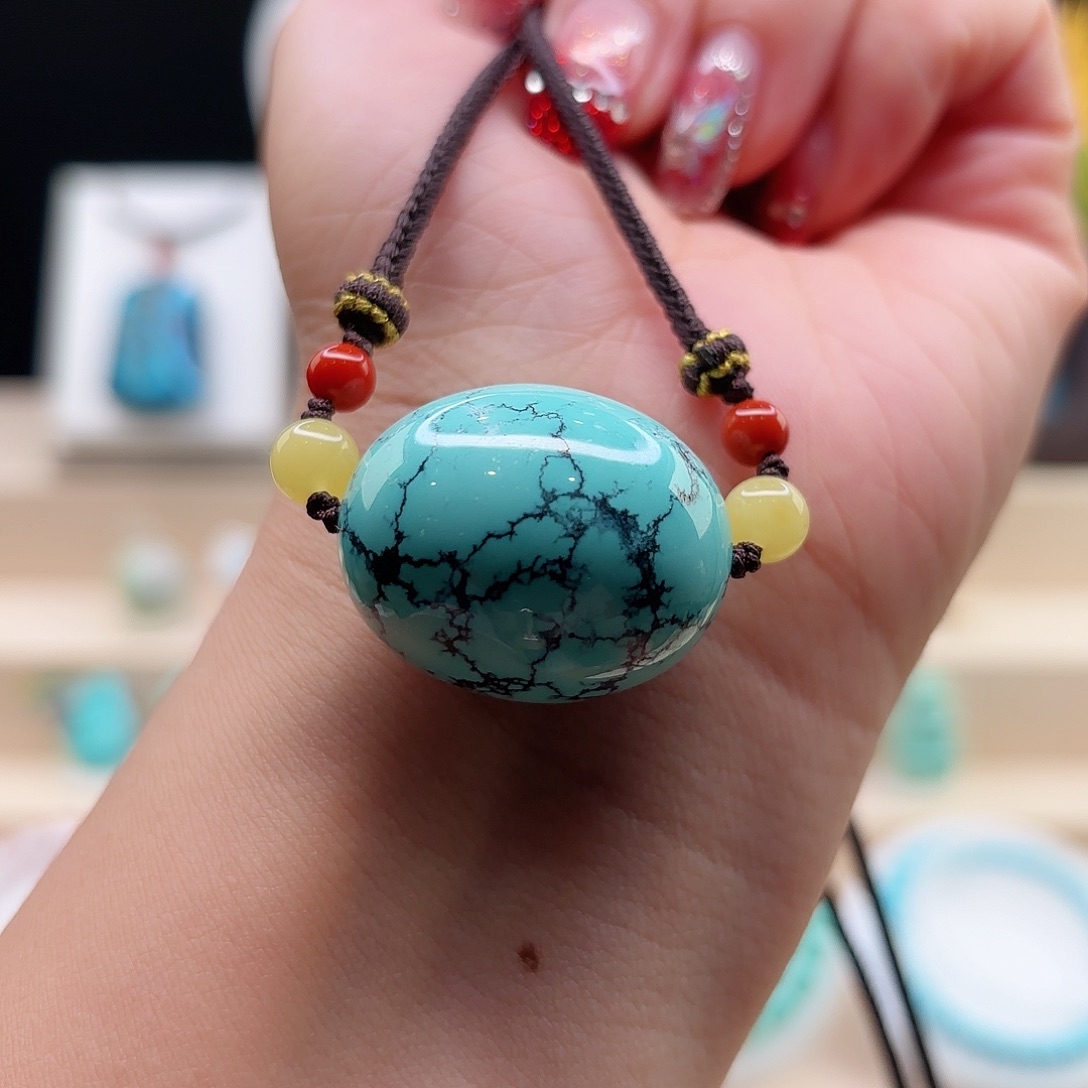 绿松石配饰未镶嵌