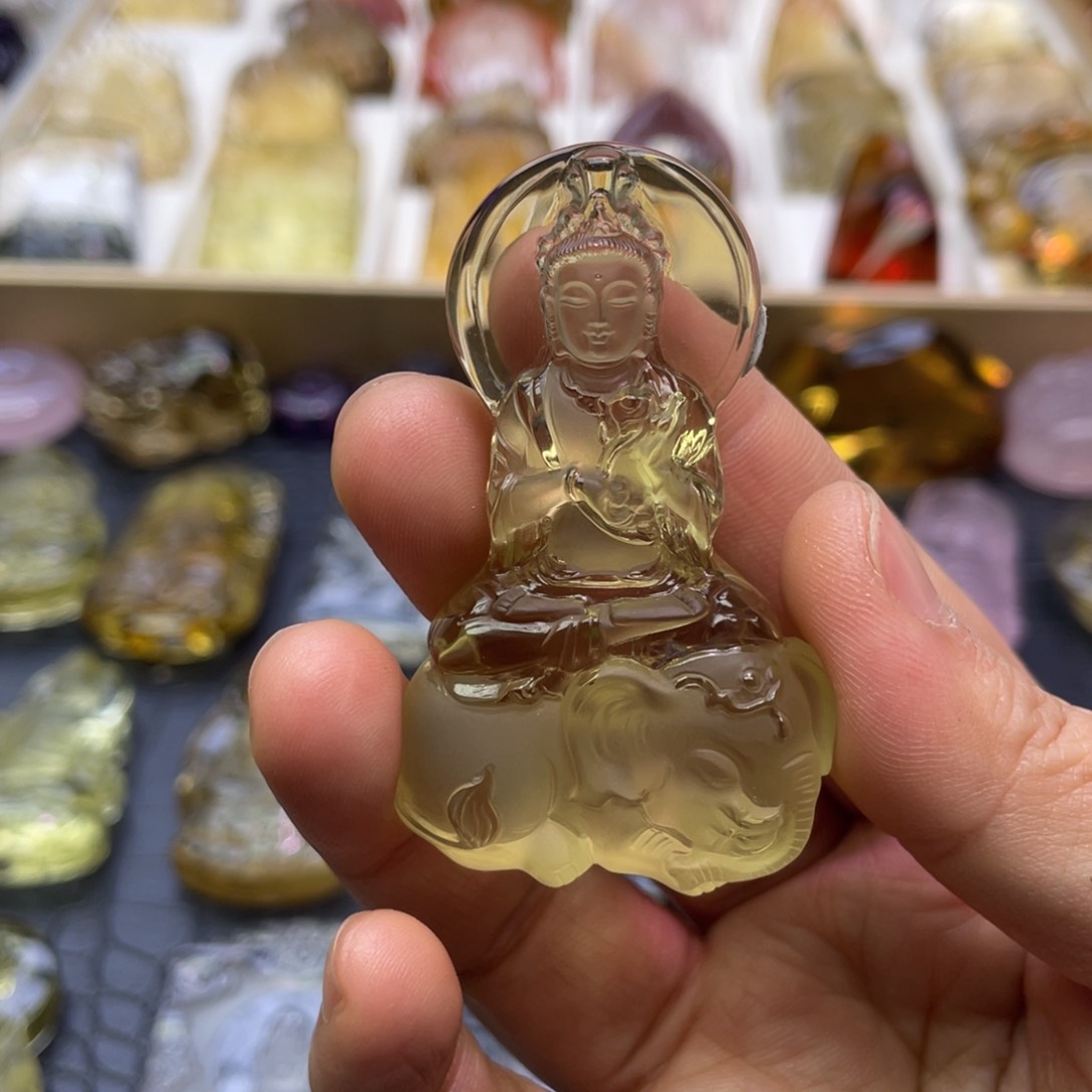 水晶颈饰未镶嵌定制