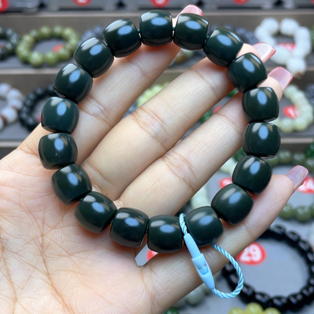 和田玉手链未镶嵌