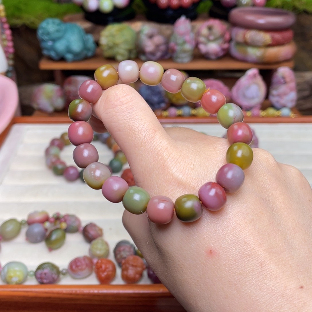 玛瑙/玉髓珠宝半成品未镶嵌盐源玛瑙