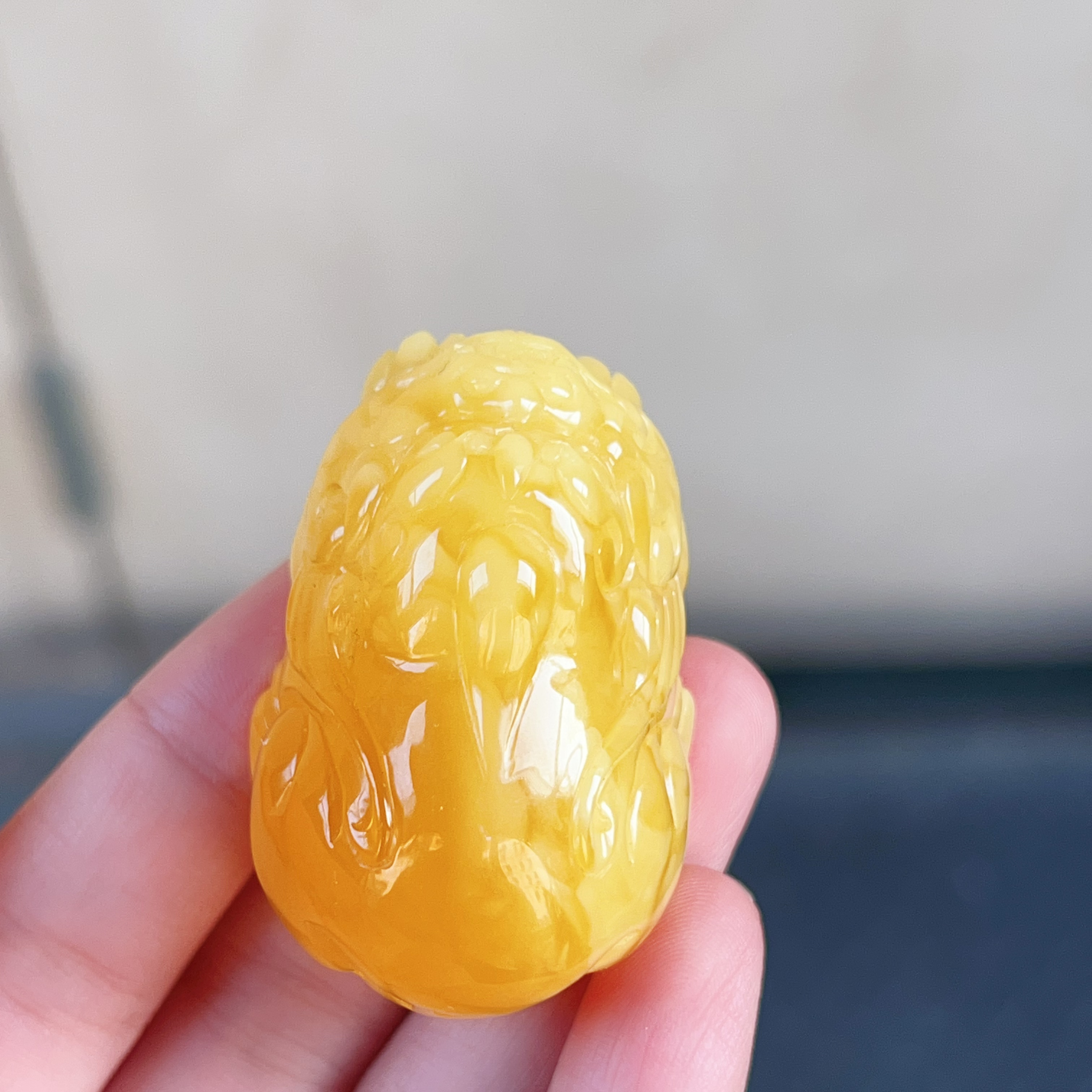 俄料鸡油红白花虎皮蜜蜡貔貅吊坠，无瑕，24.5克，尺寸48.6-31-27mm