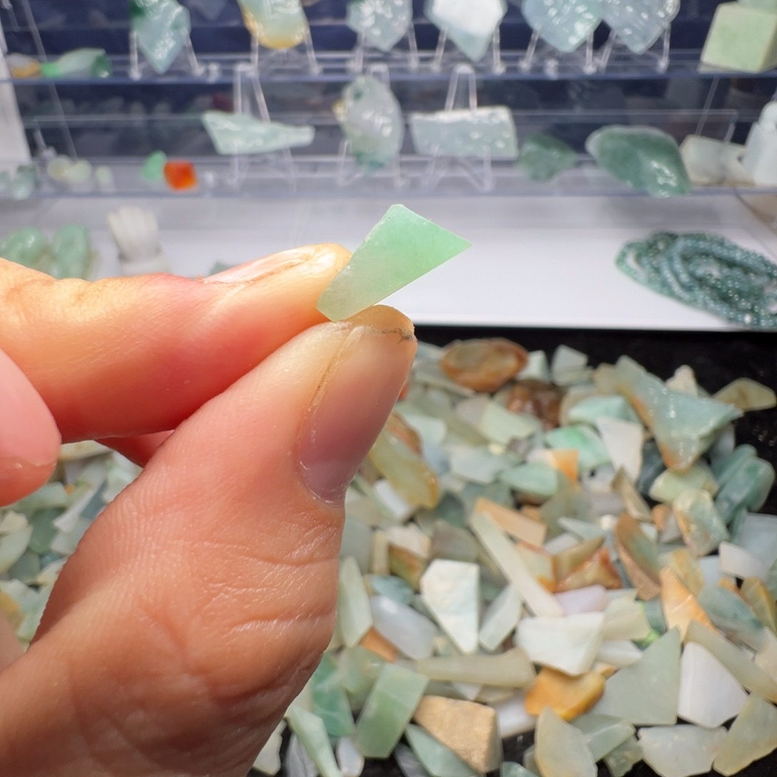 翡翠裸石缅甸翡翠A货