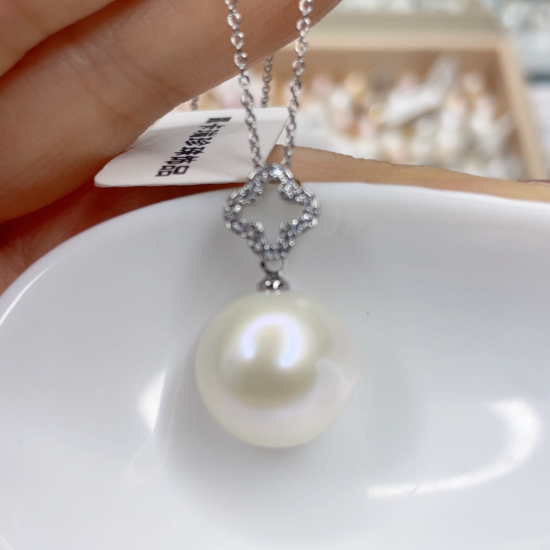 淡水珍珠未镶嵌吊坠(赠链)