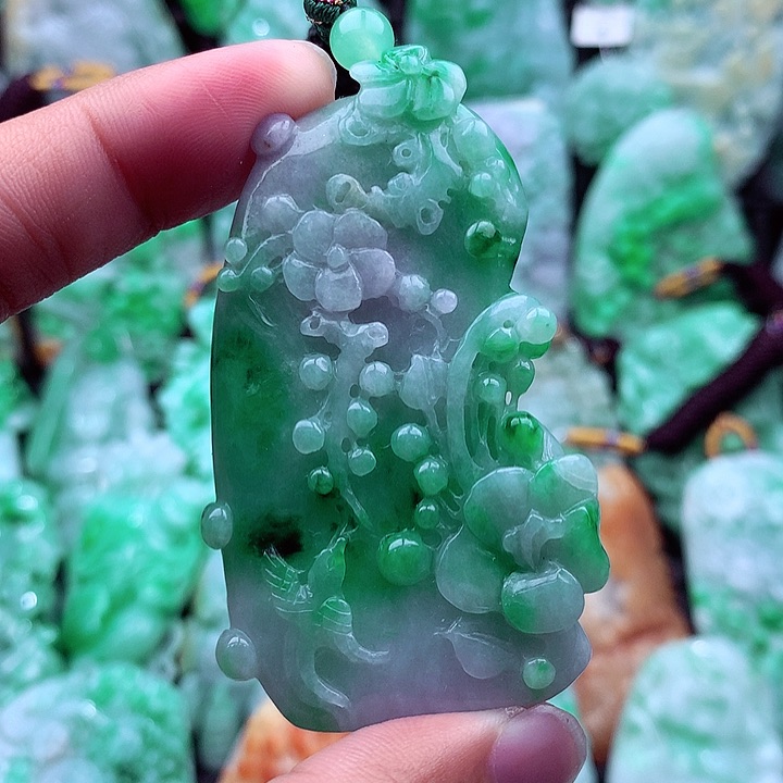 翡翠吊坠(不含链)未镶嵌