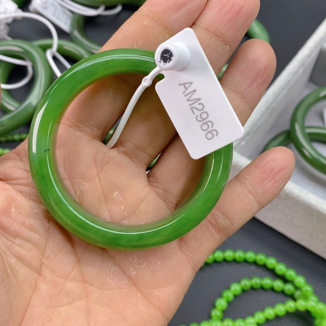 和田玉（碧玉）手镯未镶嵌3****接