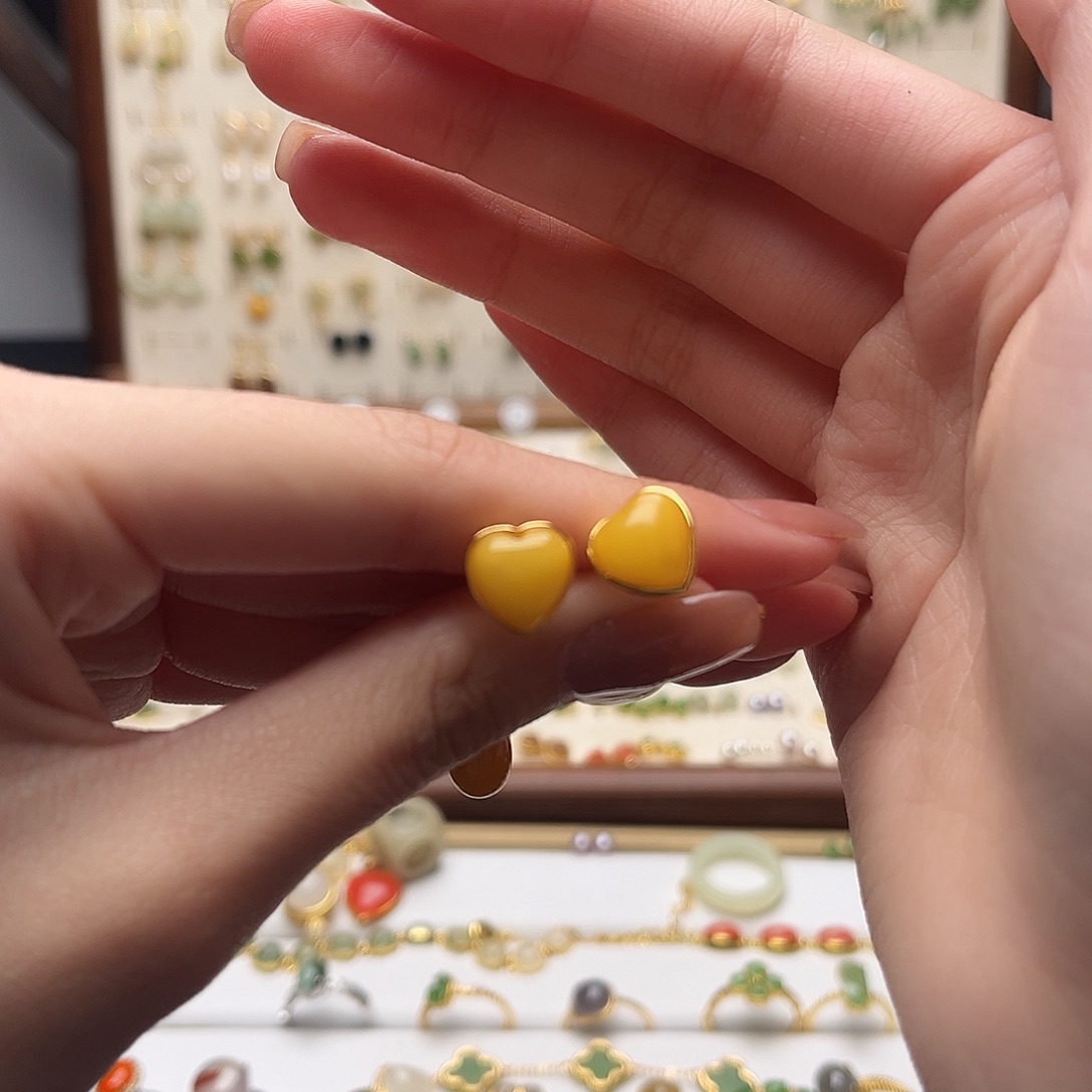 和田玉银S925镀金镶嵌耳饰