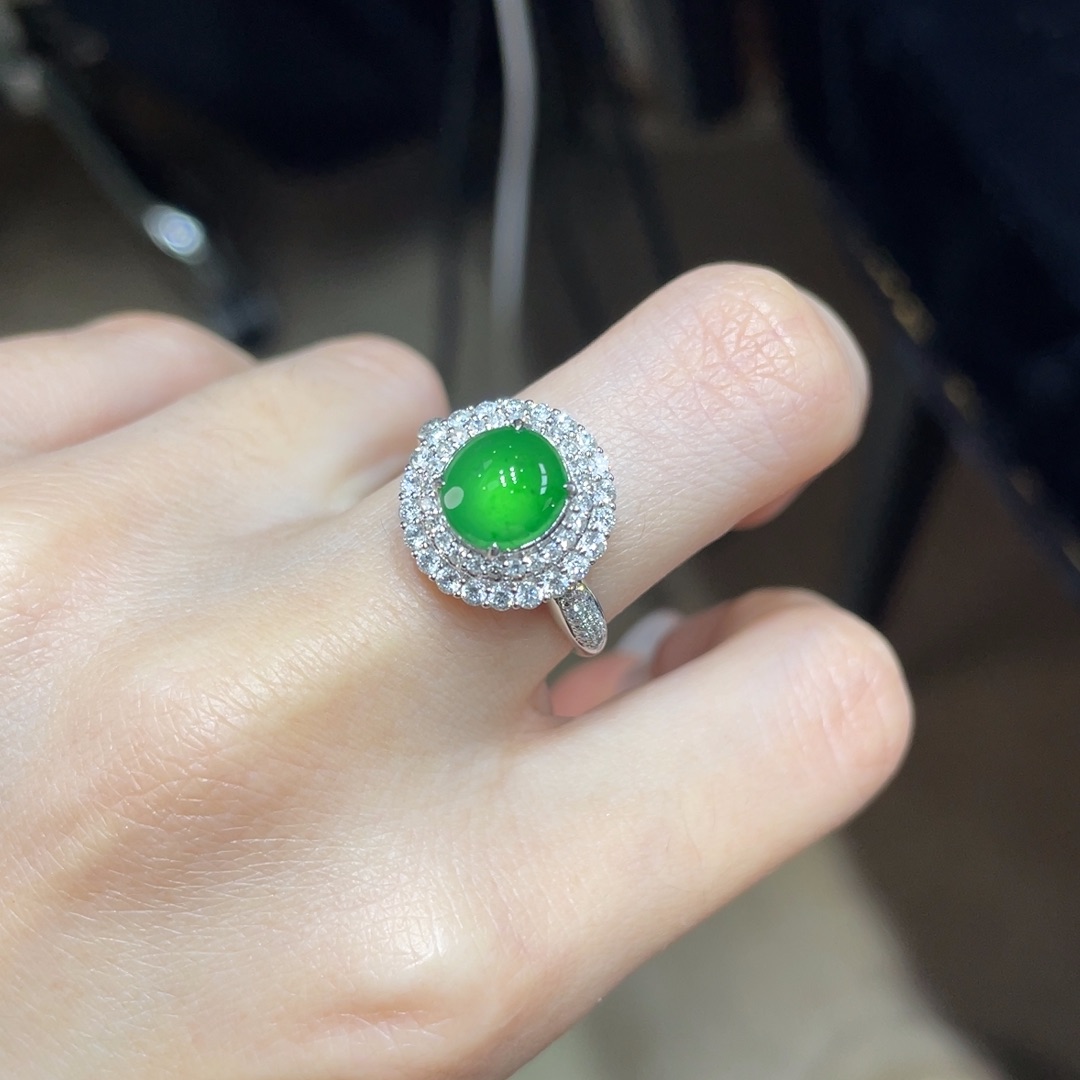 翡翠颈饰18K金镶嵌天然缅甸翡翠a货