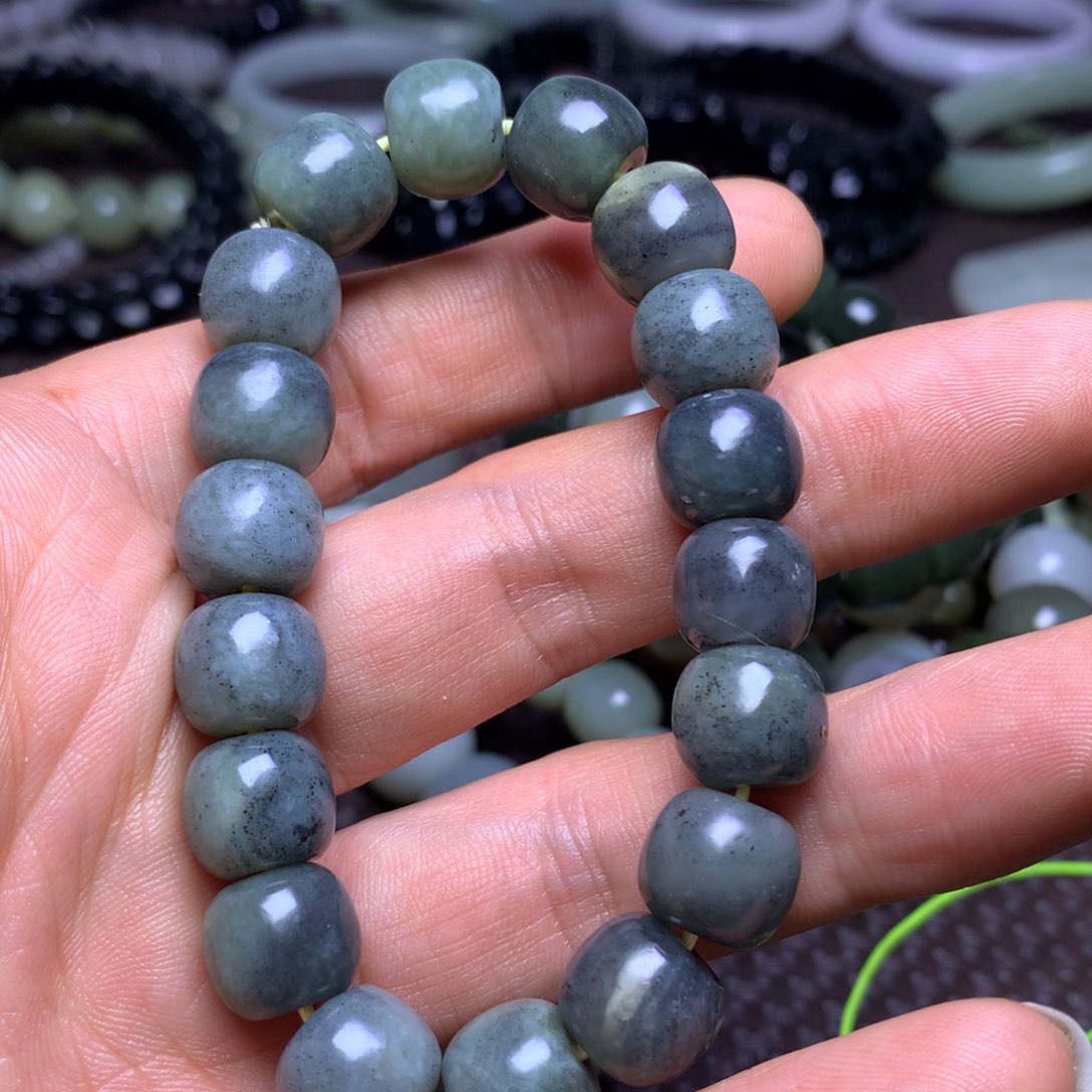 未镶嵌手串和田玉