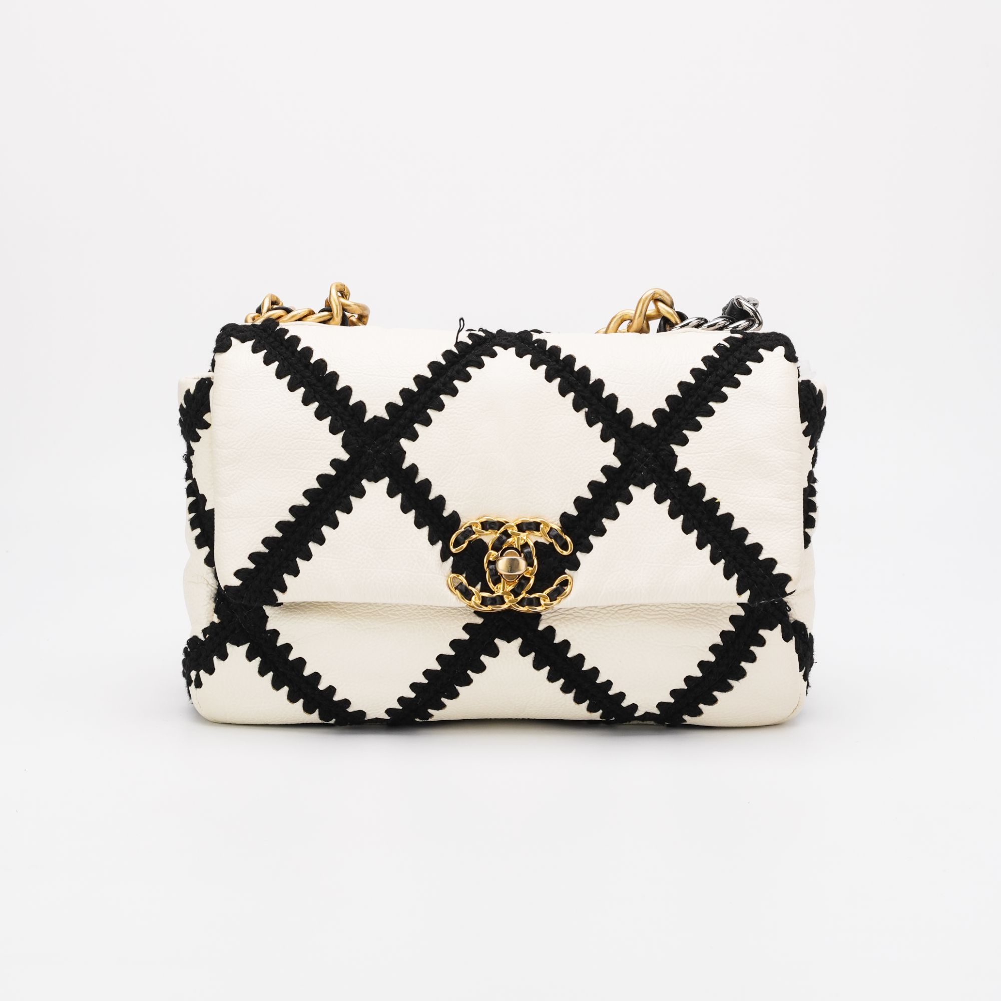 95新 Chanel/香奈儿 （牛皮）19bag黑白限量款 30开 6240