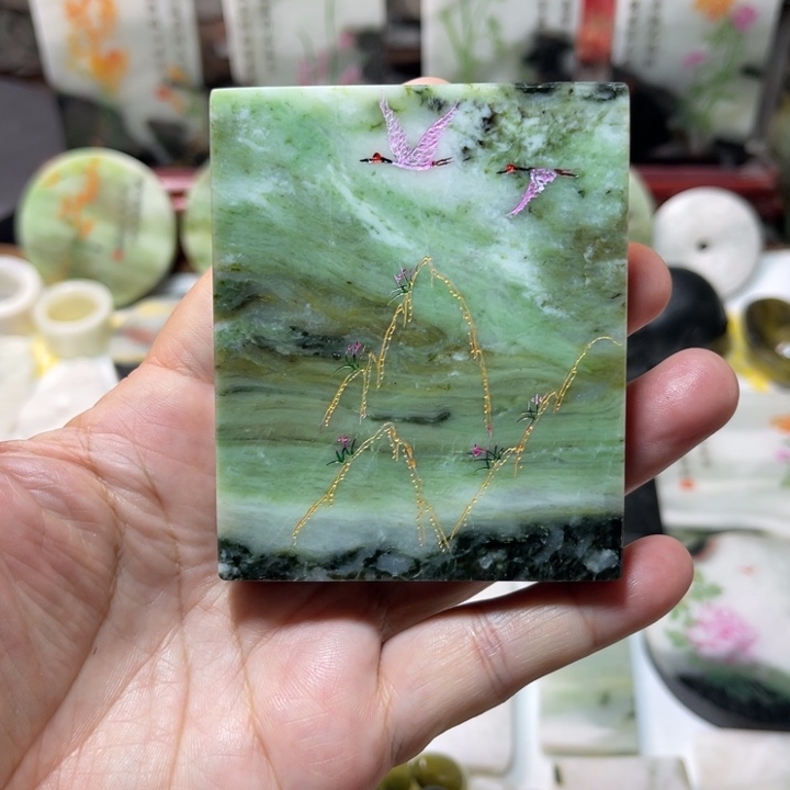 独山玉未镶嵌颈饰雅摆