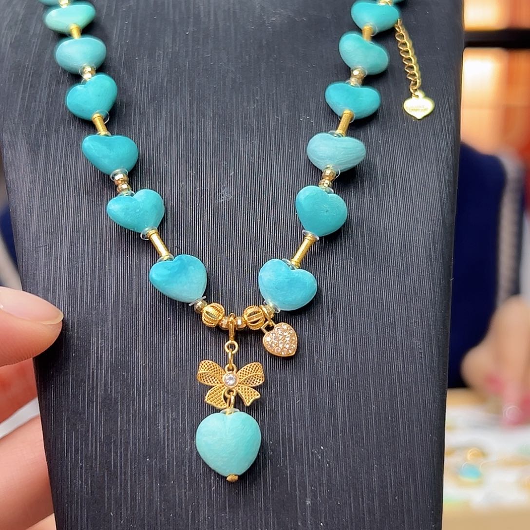 绿松石珠宝奇石18K金镶嵌